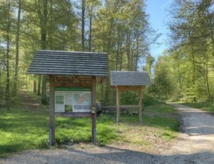 Informationstafel im FriedWald Münsingen