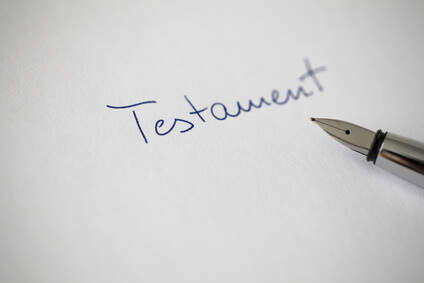 Bestattungskosten: Handschriftlich verfasstes Testament