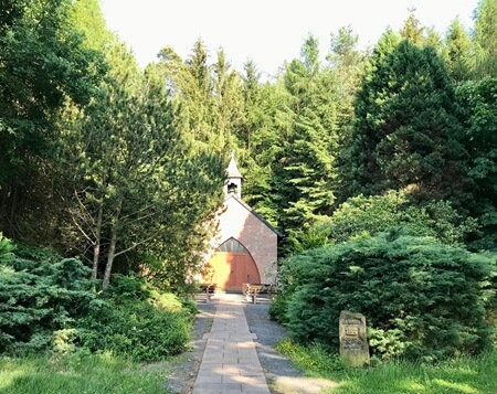 Weg zur Fatimakapelle | Quelle: RuheForst Eichenzell