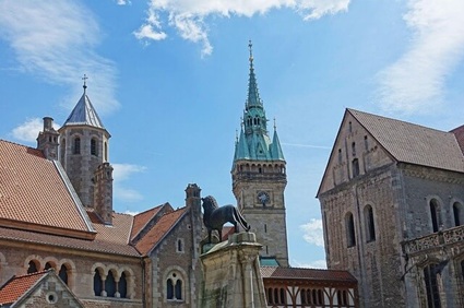 Bild von Ludwig Klingelhoefer auf Pixabay Altstadt in Braunschweig