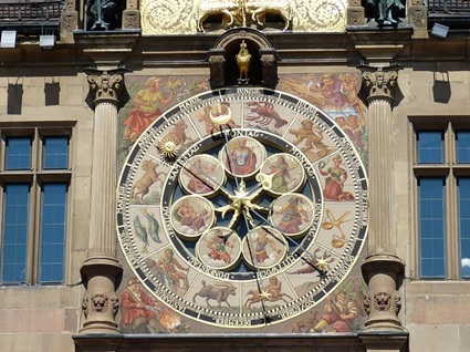 Uhr am Rathaus Heilbronn