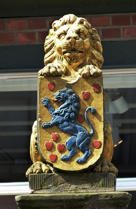Wappen von Celle an einem Fachwerkhaus