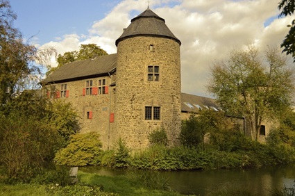 Ansicht der Wasserburg Ratingen